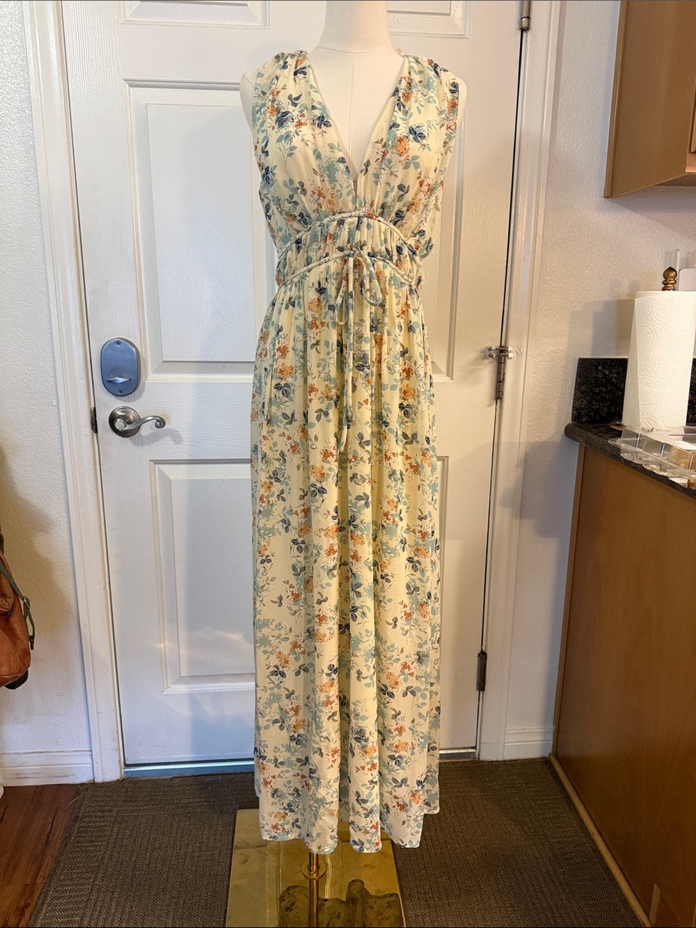 Lush Cream Floral V-Neck Maxi Dress